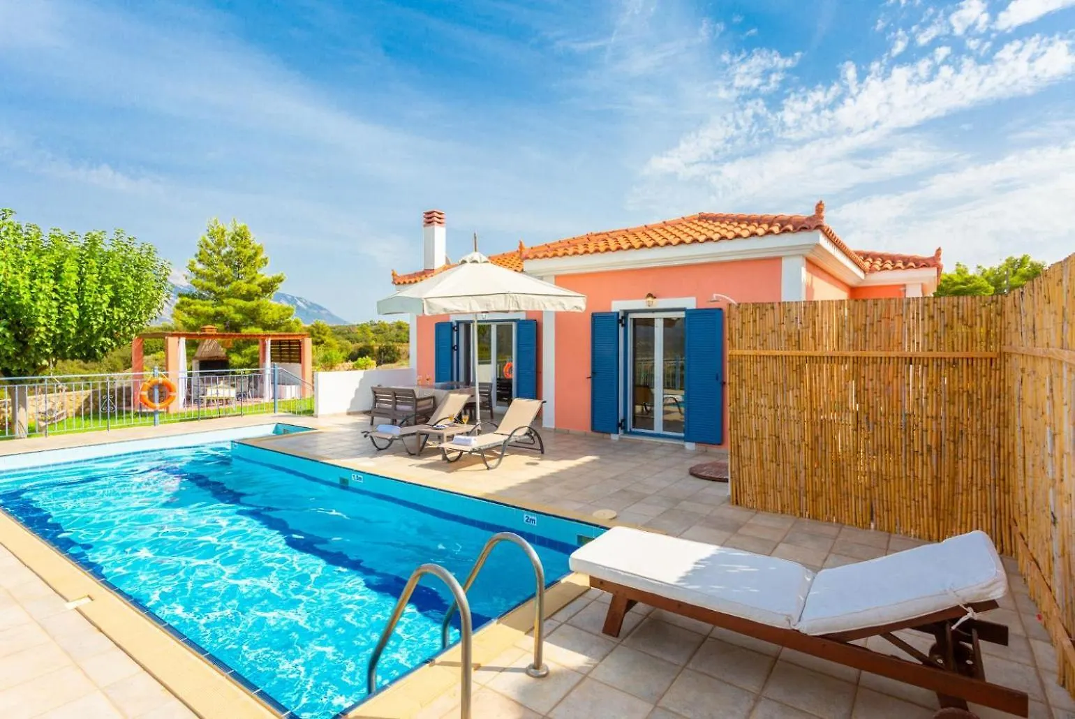 Villa Europe Ena Lakíthra